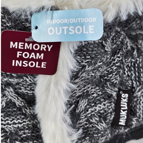 MUK LUKS WOMEN’S GRAY KNIT SLIPPER BOOTS – SIZE S (5–6) – INDOOR/OUTDOOR OUTSOLE - Picture 5 of 10